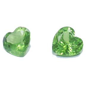 4 Peridot Heart Gemstone Lot 6mm 3carat lot new